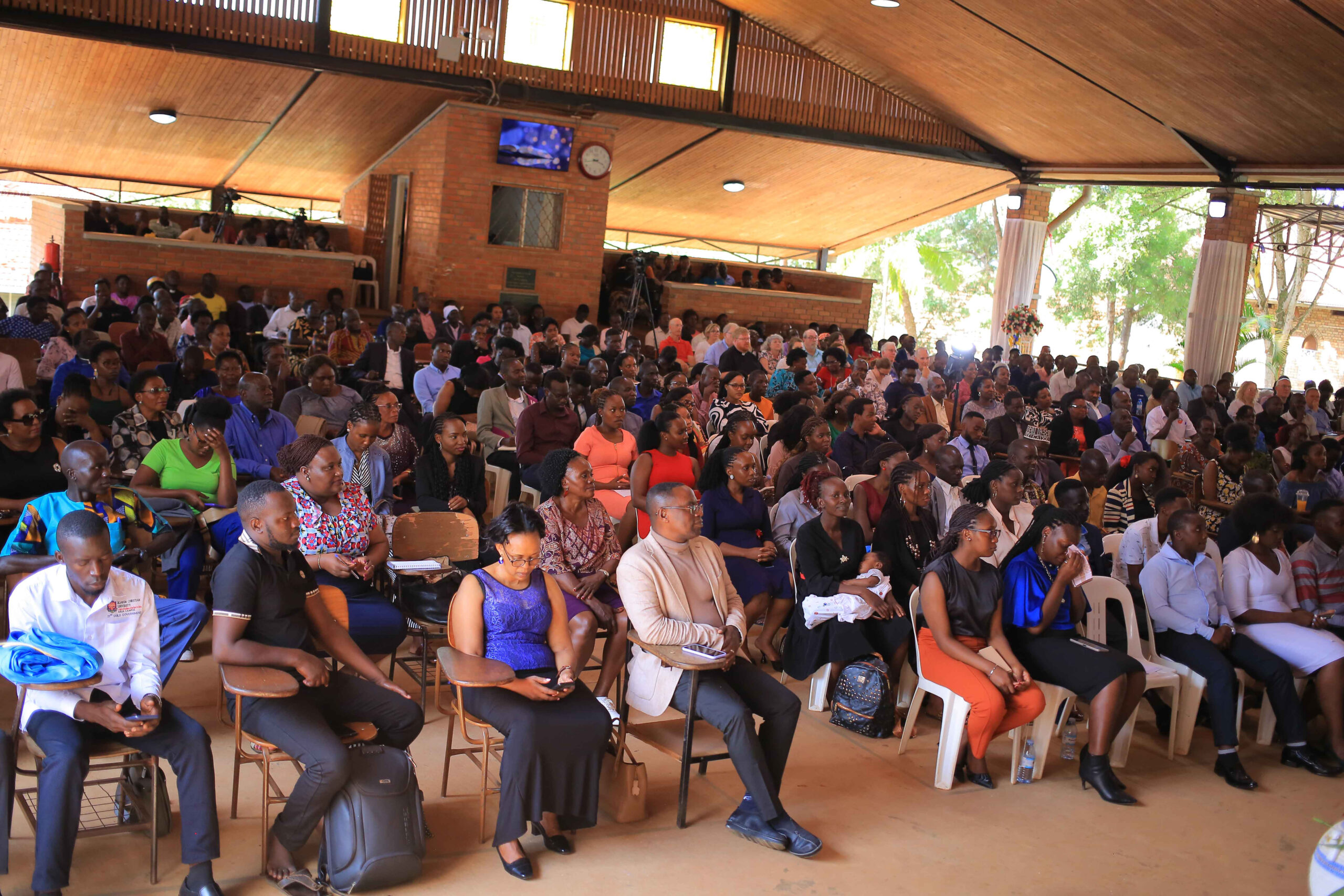 The audience in UCU’S Nkoyoyo Hall during Ryken’s public lecture.