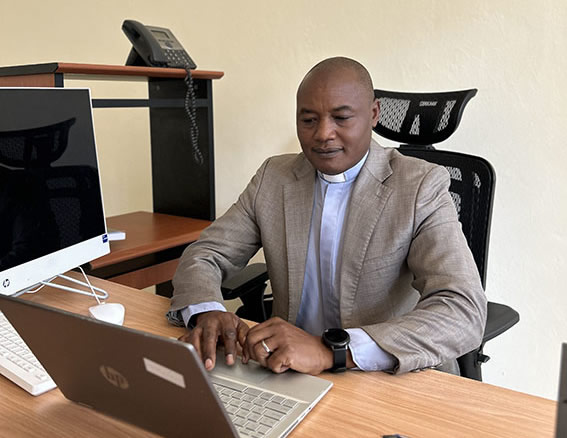 Rev. Canon. Dr. Moses Bushendich, the new Dean of the Bishop Tucker School of Divinity and Theology.